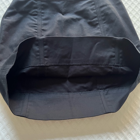 2 Skirt Bundle: A Taylor/B Republic - Picture 4 of 15